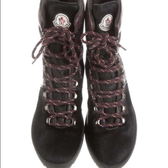 Moncler pony hair boots - Picture 2 of 3